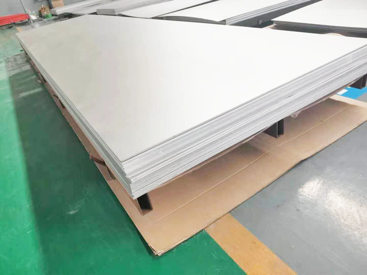 Cold Rolled Bending Cutting Titanium Alloy Price Per Kg Gr2 Gr5 6al4V Titanium Plate 1.5mm 2.0mm Titanium Plate Sheet