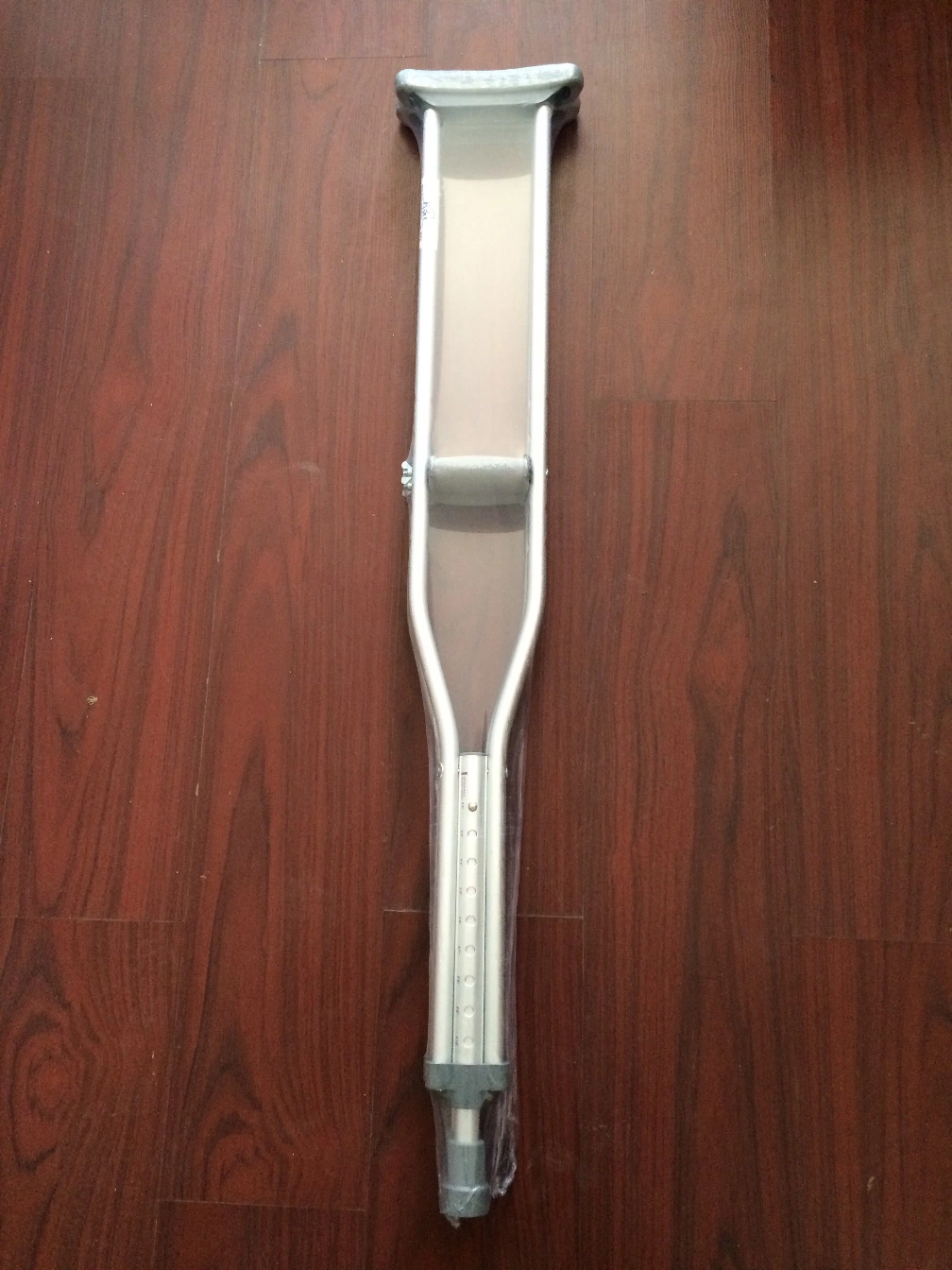 Customized CE Approved Brother Medical Underarm Crutches Care