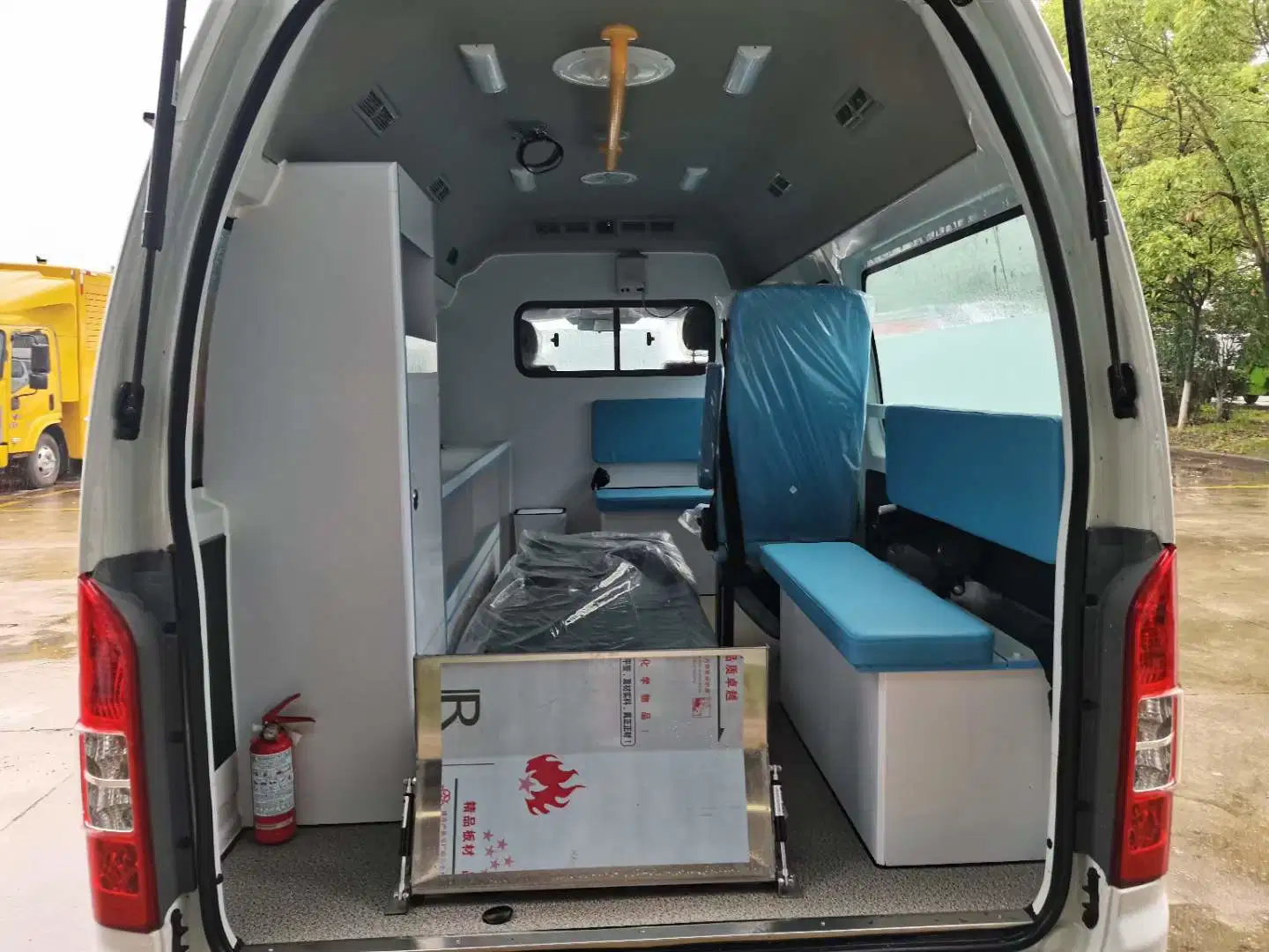 Foton G7 Automatic ICU Patient Transport Ambulance Negative Pressure Rescue Ambulance