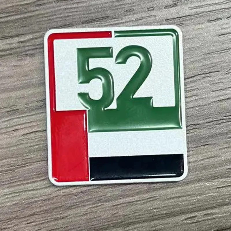 2023 novo produto VIP EAU 52 National Day Metal lapel Pins Badges Asny 52 EAU Scarf bordadas Gifts Mobile Phone Autocolante