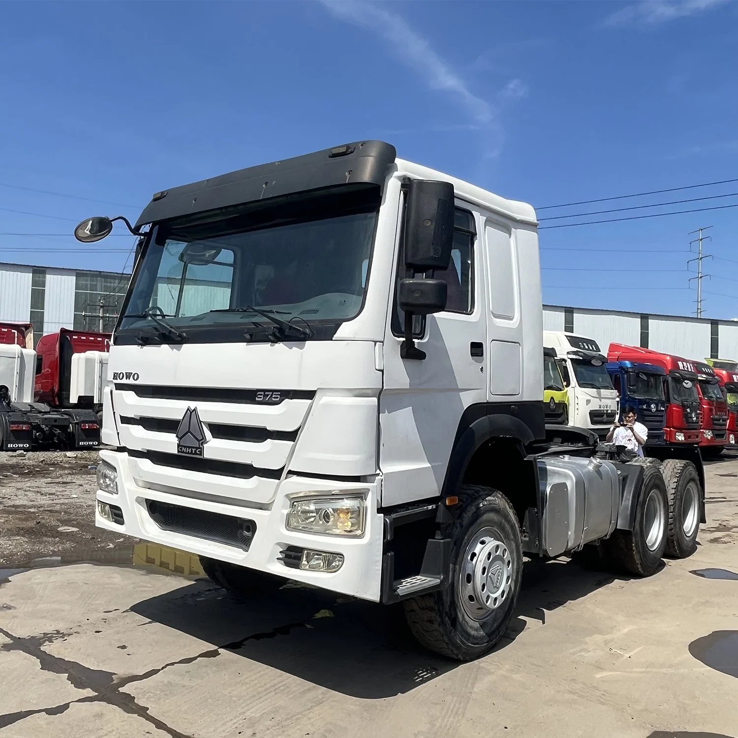 2022 New Hot Sale, Used with Semi-Trailer, Tractor Suitable for Long-Distance Transportation