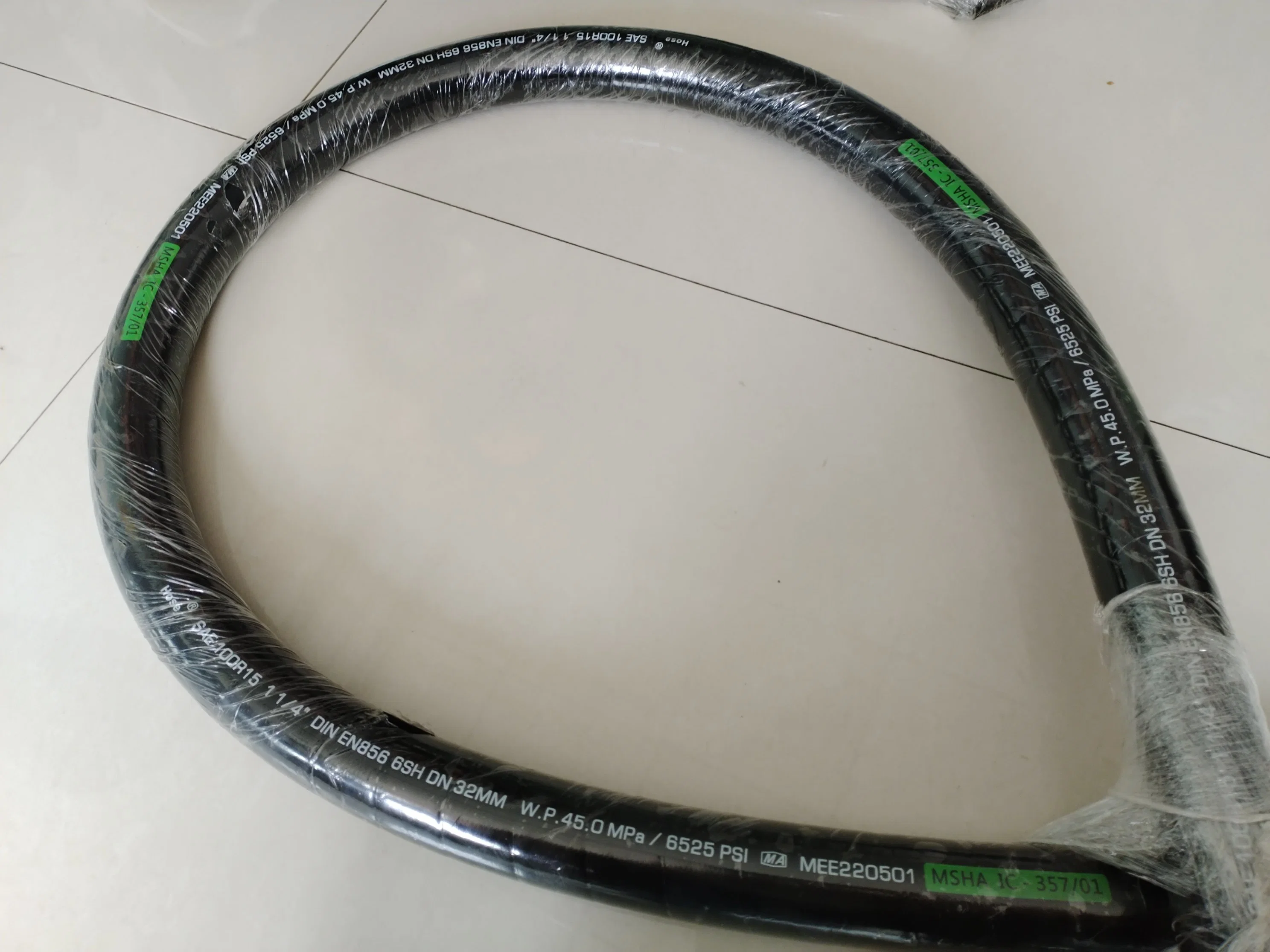 High Pressure Six Layers Steel Wire Spiral Hydraulic Hose SAE100 R13