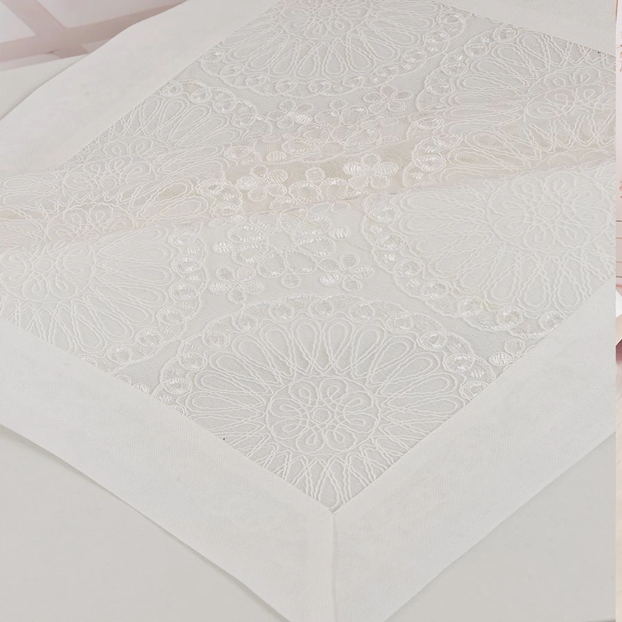 Wholesale/Supplier Dust Proof Fabric Waterproof Party Tablecloth Wedding Art Lace Custom Rectangular Fancy Table Skirt