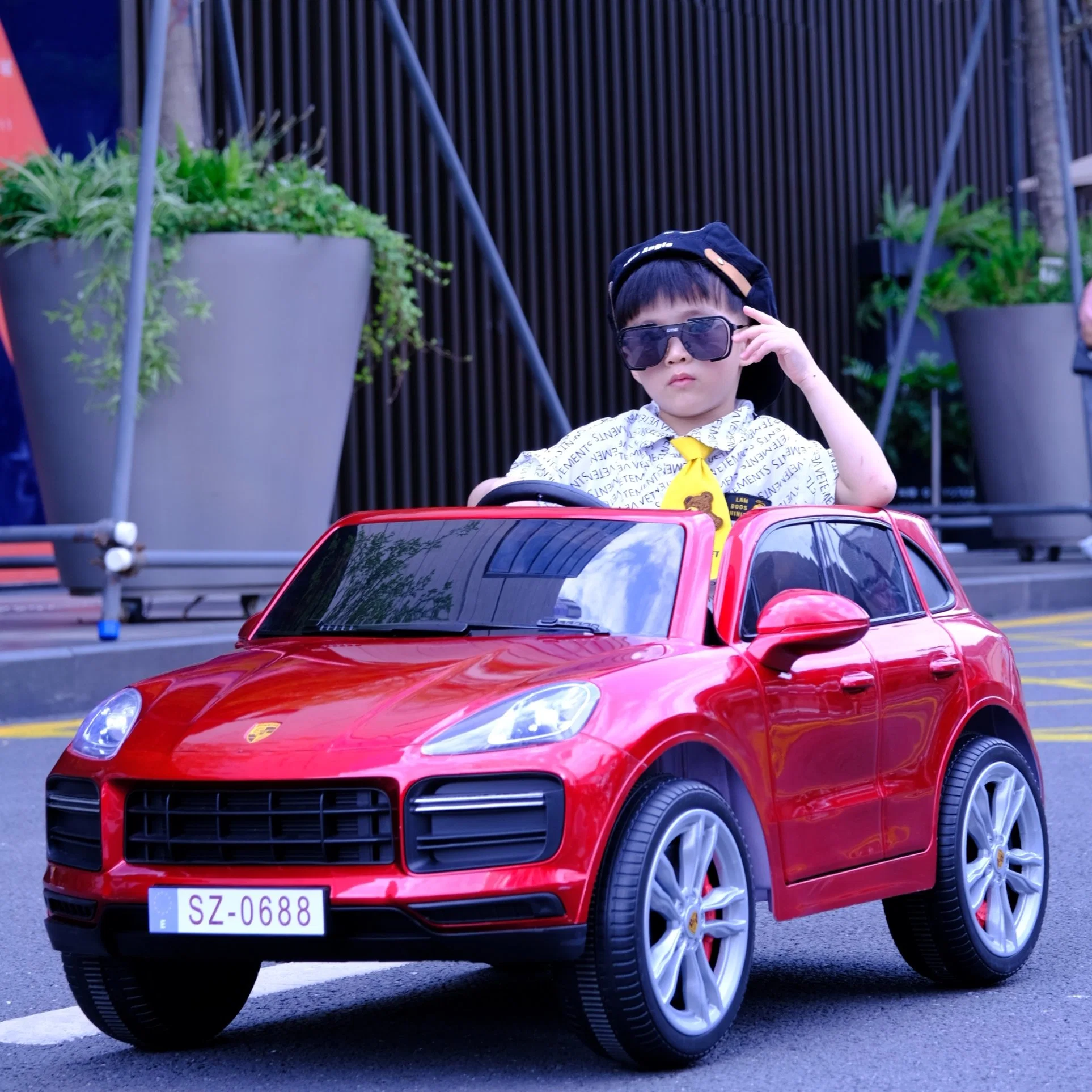 2022 New Design Children&prime; S Electric Car Kids Toy Car High quality/High cost performance  Electric Car