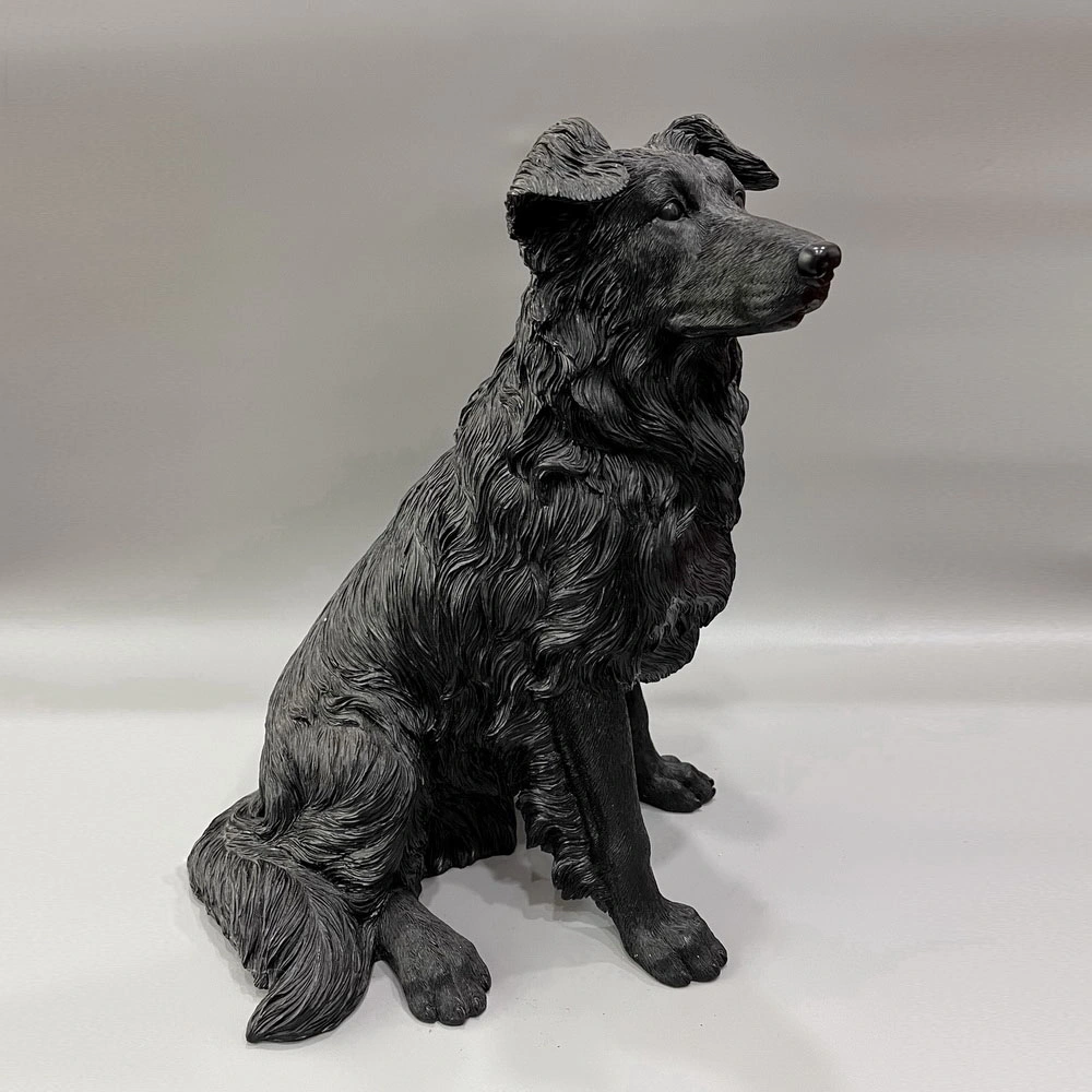 [High Quality Polyresin Animal Figurines Resin Black Retriever Dog Sculpture