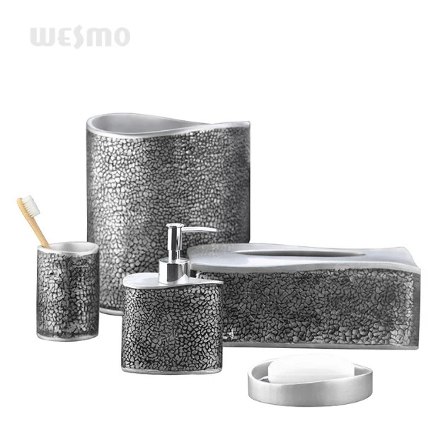 Textured Polyresin Bathroom Accessories with Unique Design