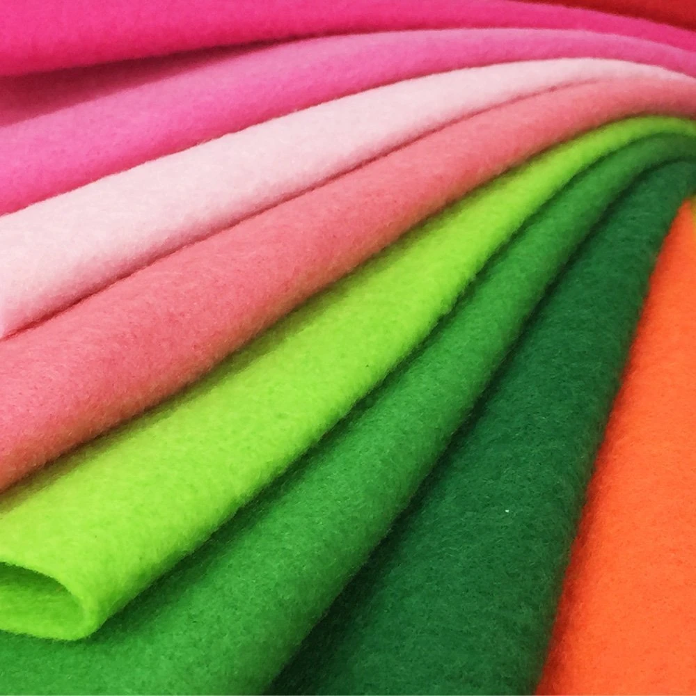 Colorida de grosor 1mm-5mm 100% poliéster aguja puñetazos Nonwoven Fabric DIY sentida por los niños