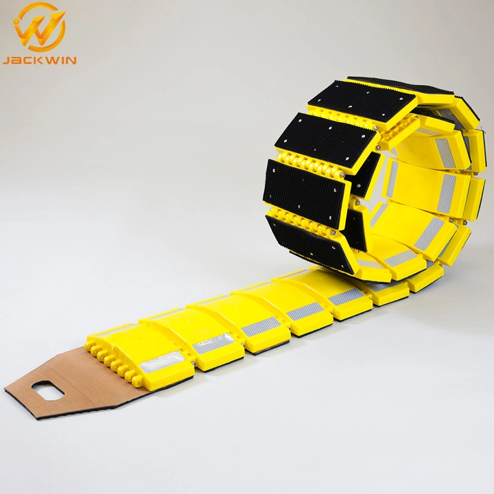 High Visible 3000mm Yellow Garage Temporary Plastic Reflective Portable Speed Bump