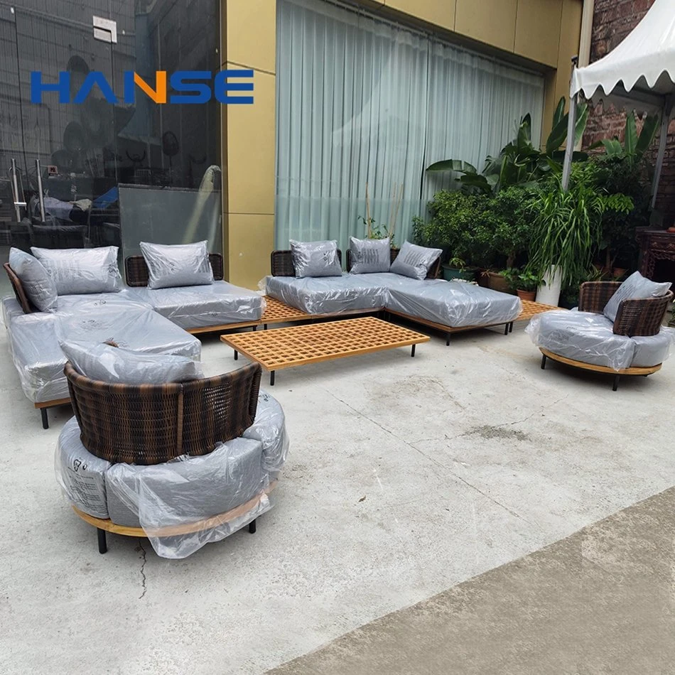 Fábrica de venda a quente Outdoor Teak Sofa Villa Hotel Terrace Solid Madeira lazer Seat Garden Madeira moderno sofá conjunto