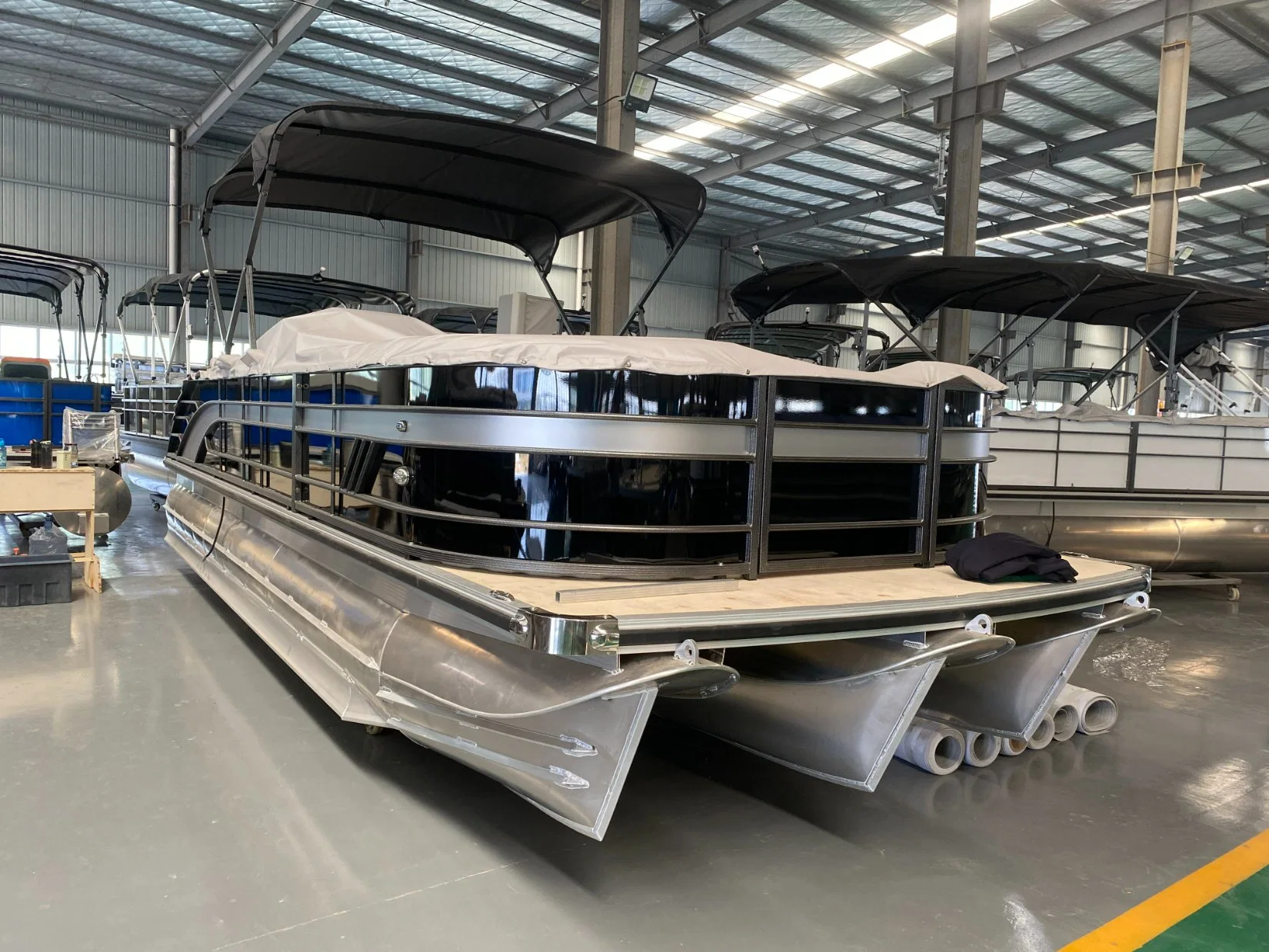 Los Estados Unidos 8.2m/27ft totalmente personalizado de Aluminio serie Deporte barato Pontoon Boat para la venta