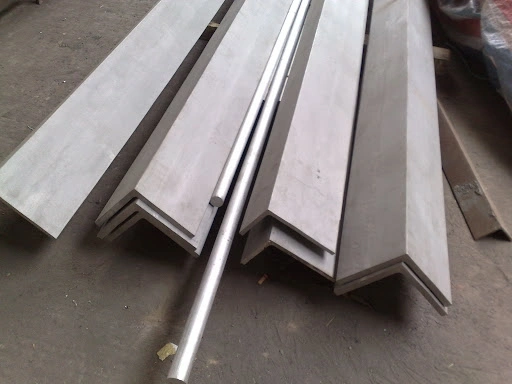 Cold Rolled AISI 304/316/321/431 Carbon/Galvanized /Stainless Steel /Beam/Angel/Flat/Channel Steel Angle Bar/S235jr/S355j2 Hot Rolled Carbon Angle Steel Bar