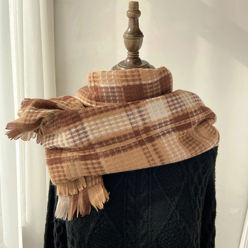 New Fashion Autumn and Winter Korean Style Thickened Plaid Cashmere Lady Scarf