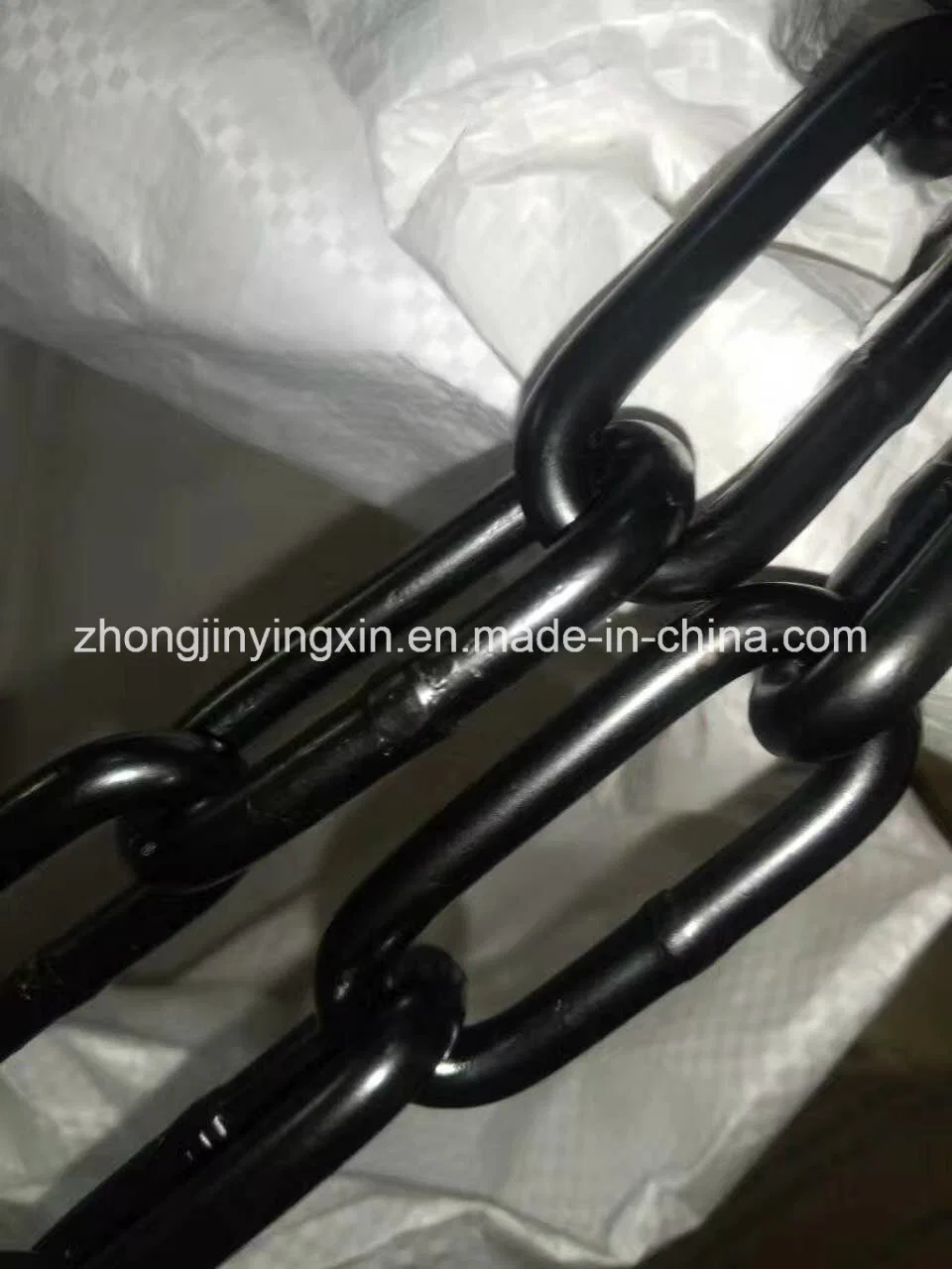 Wholesale/Supplier Factory Price Black Link Chain with Good Finishing