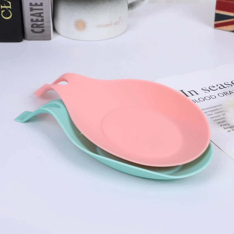 Food Grade Kitchen Accessories Silicone Spoon Heat Resistant Dish Spoon Pad