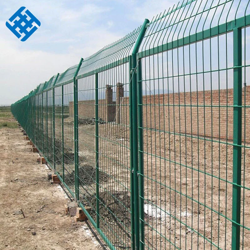 Electric Galvanized+Painted Triangle Bend Brc Fence Roll Wire Mesh