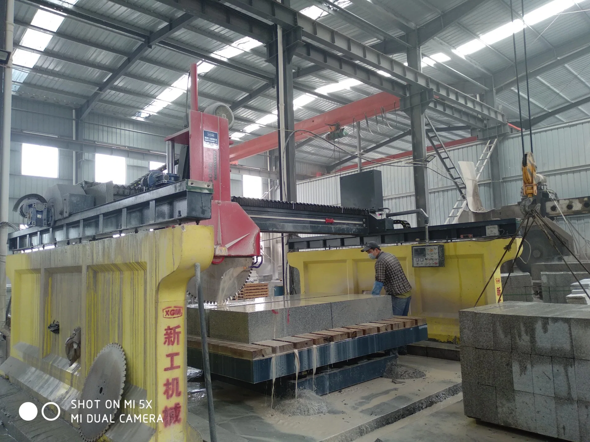 Bridge Saw Middle Block Cutting Machine for Thick Slabs & Paving Stones