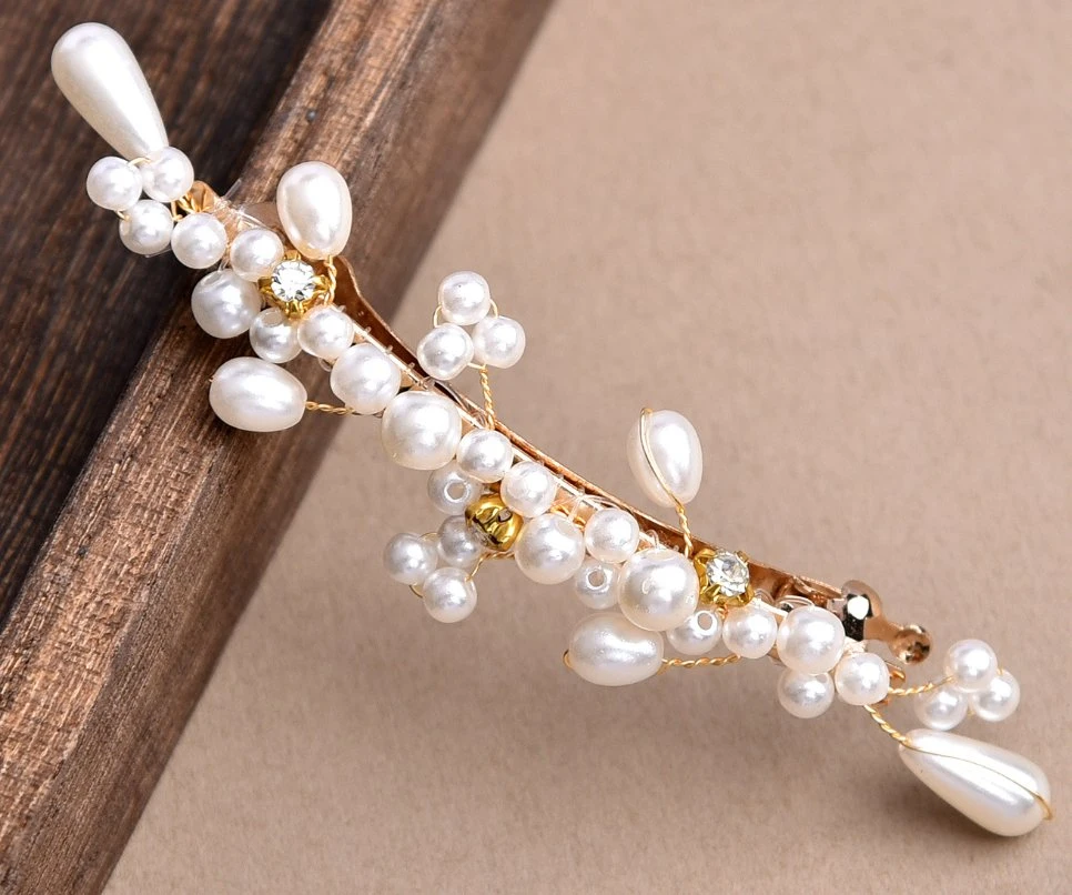 Wedding Pearl Hair Clip. Bridal Wedding Pearl Hair Accessories. Fashion Pearl Hair Clip