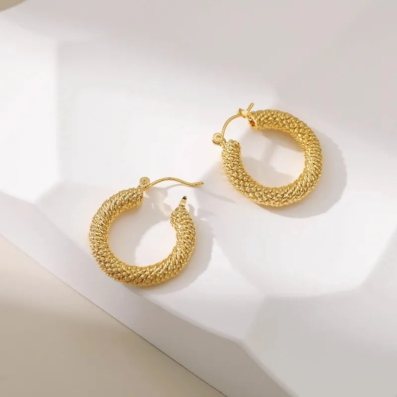 Fashion Circle Twist Ring Earrings Loop Ear Buckle Interlace Design Plated Real Gold Earrings Jewelry