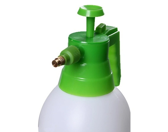 Garden Plastic PP Watering Sprinkling Can with Capability 2.5L