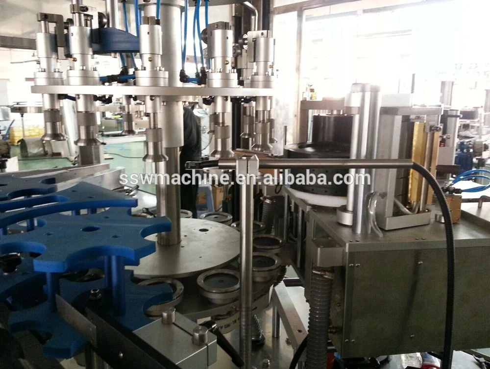 Automatic Rotary Type Hot Melt Glue Labeling Machine