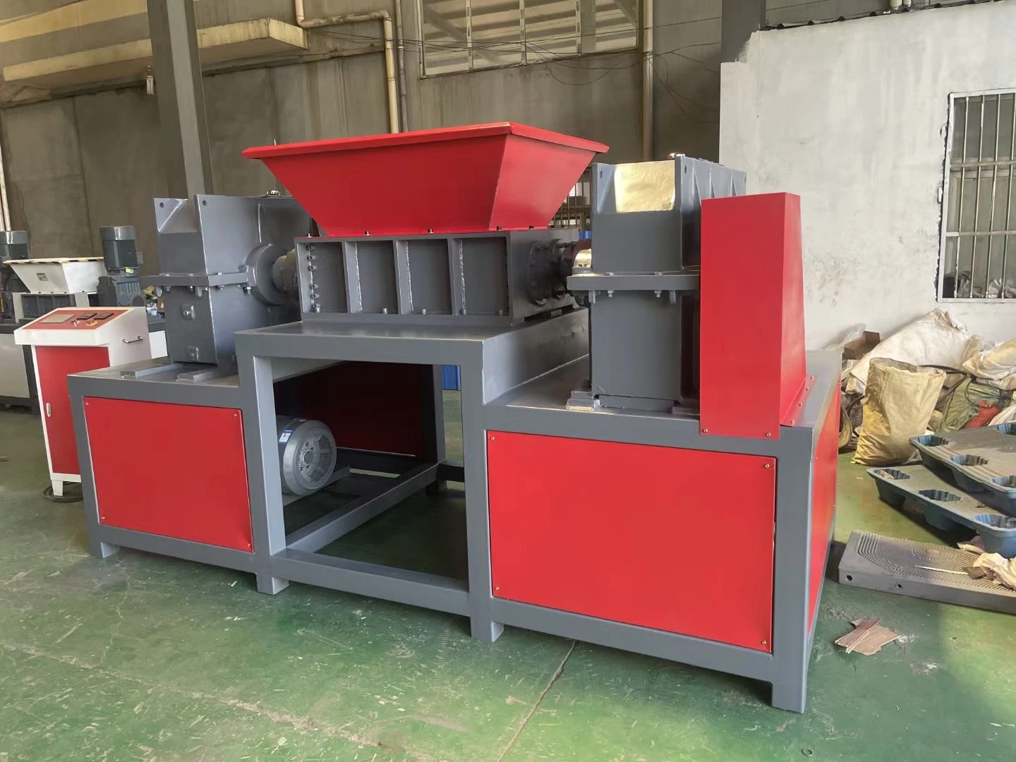 Msw Bale PCB PVC 2 Shaft Steel Scrap Shredder Machine