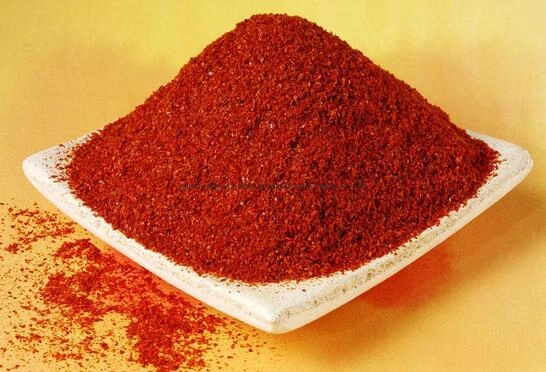 Top Quality Hot Dry Red Chili Powder in Carton