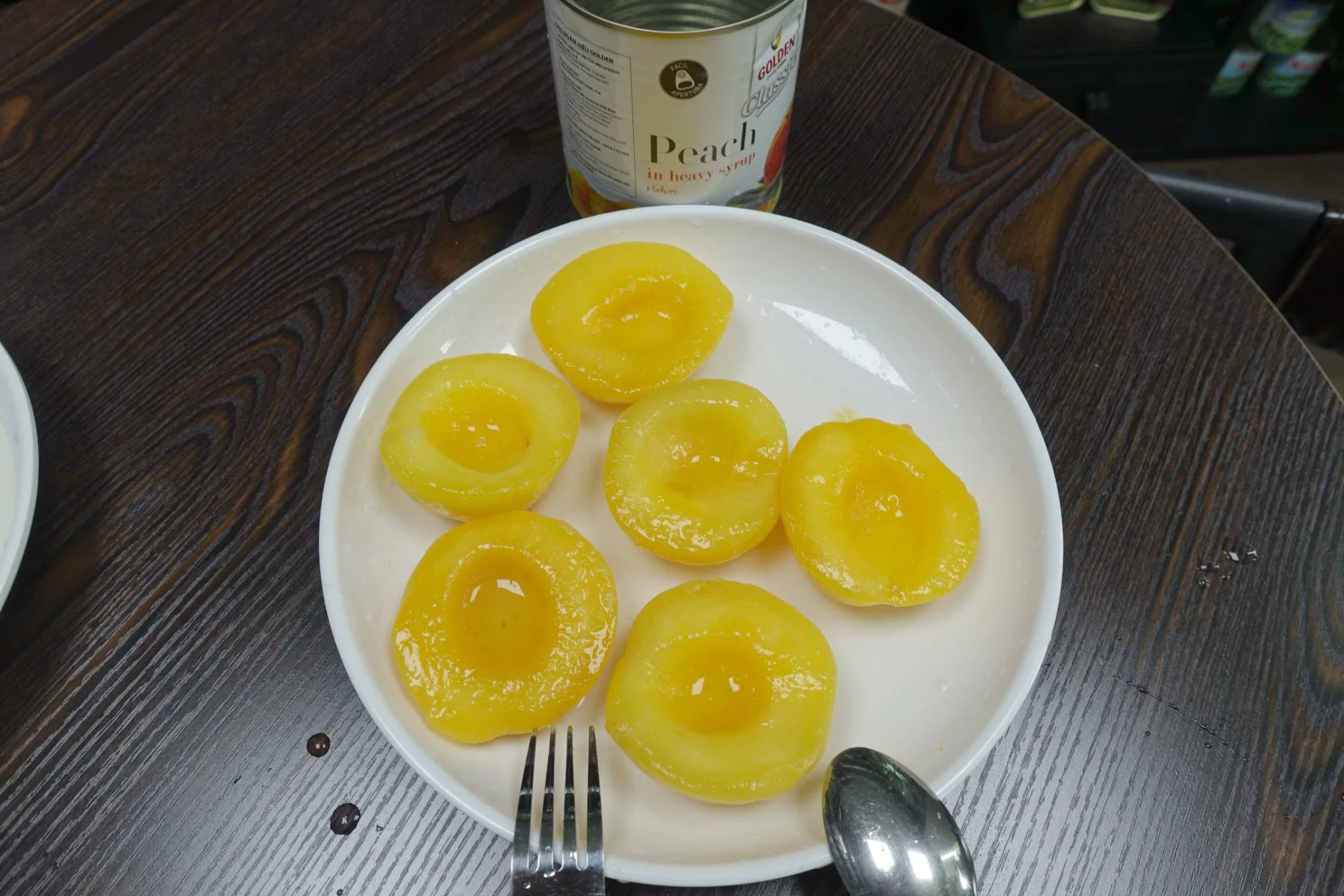 Crispy Canned Yellow Peach Halves for Vietnam 820g