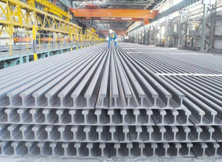 La calidad de chatarra de metales pesados/Ferrocarriles utiliza chatarra de acero de los rieles de HMS 1 2 Origen de aluminio extruido, rampa de acero de la cabeza pesada Industria