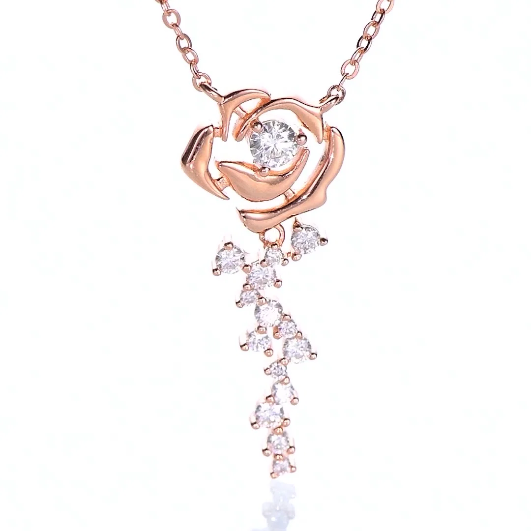 2023 New Trendy Fashion Jewelry Ins Style Rose Gold Necklace Moissanite Diamond 925 Sterling Silver Pendant Necklace Clavicle Chain Wholesale/Supplier