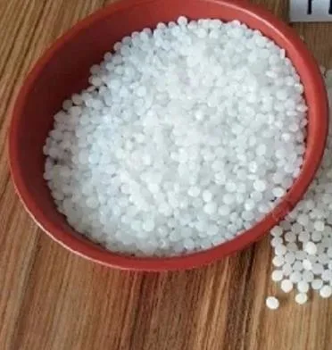 Wholesale/Supplier Blow Molding Grade Raw Material Pet Plastic Particles CAS Number 25038-59-9