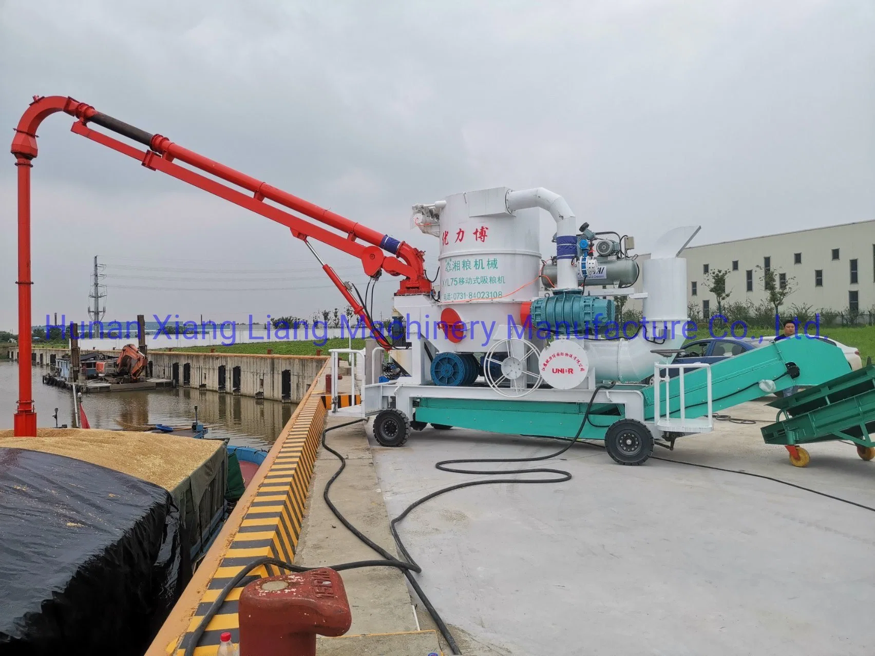 Carbon Steel Ship Loader Xiangliang Brand Bucket Elevator Conveyor Grain Pump