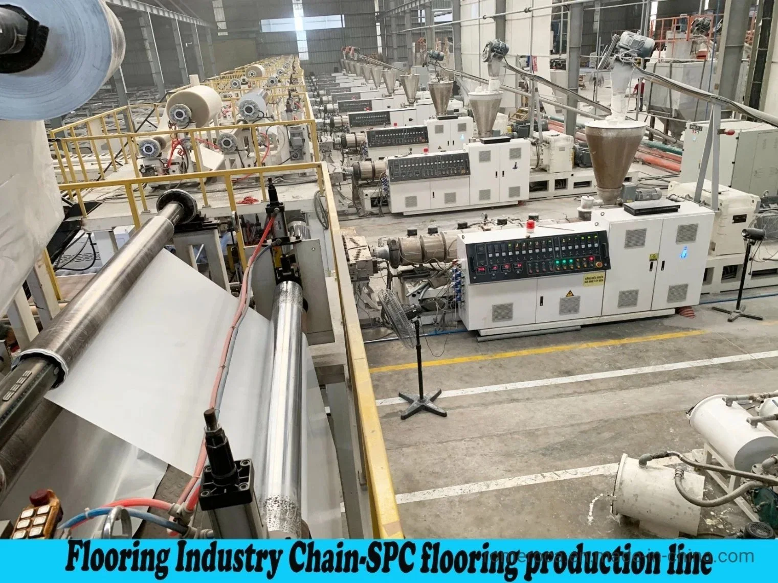 Plastic Sheet Extruder Machine/Extruding Making Machine for Spc Vinyl Flooring Board PVC Floor