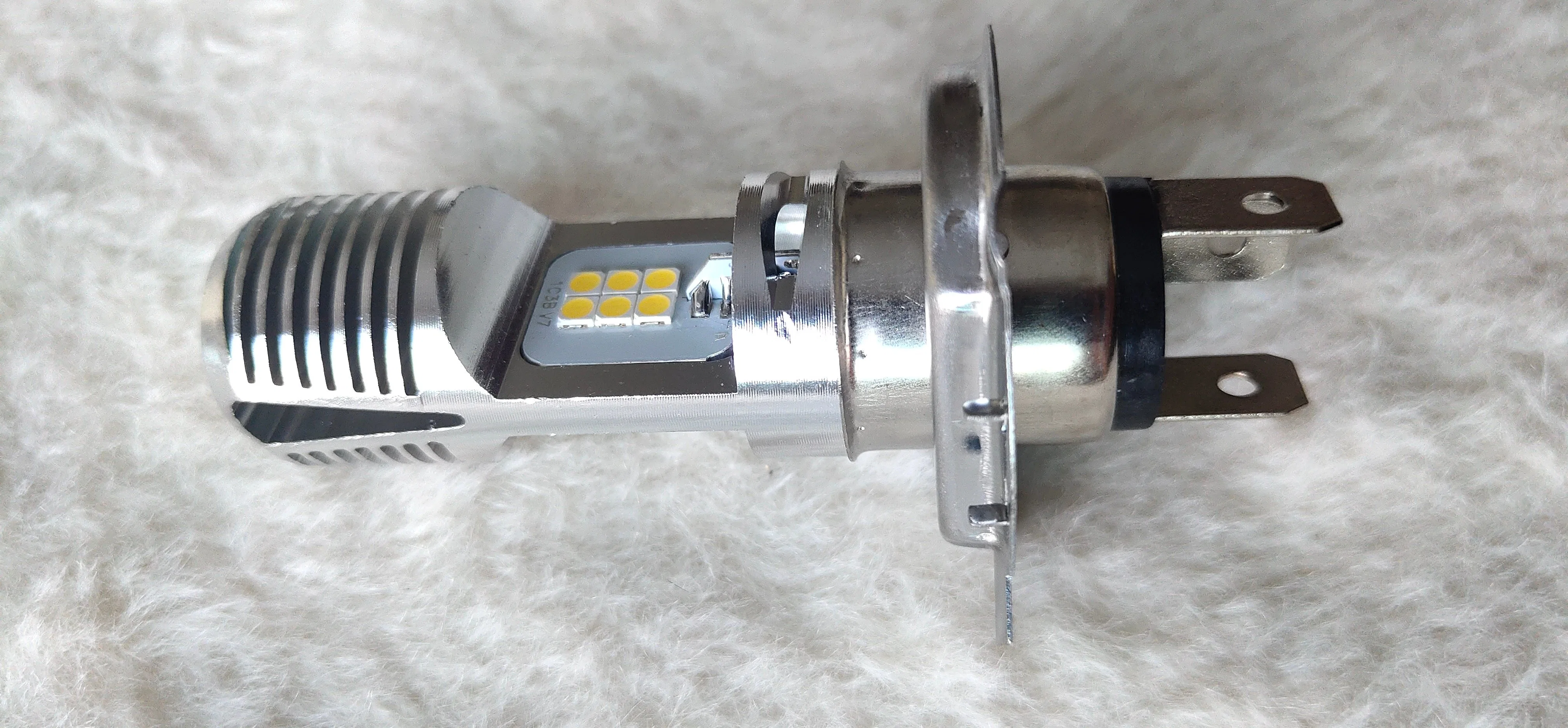 LED Auto Licht mit Auto LED Scheinwerfer 9006 9005 H1 H3 5202 und Xenon-Kit 3000K H11 Glühlampe