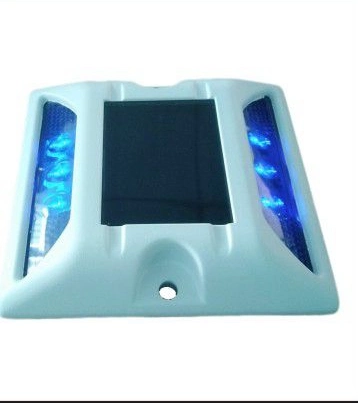 High quality/High cost performance  LED Solar Traffic Light Reflective Road Safety Solar Road Stud