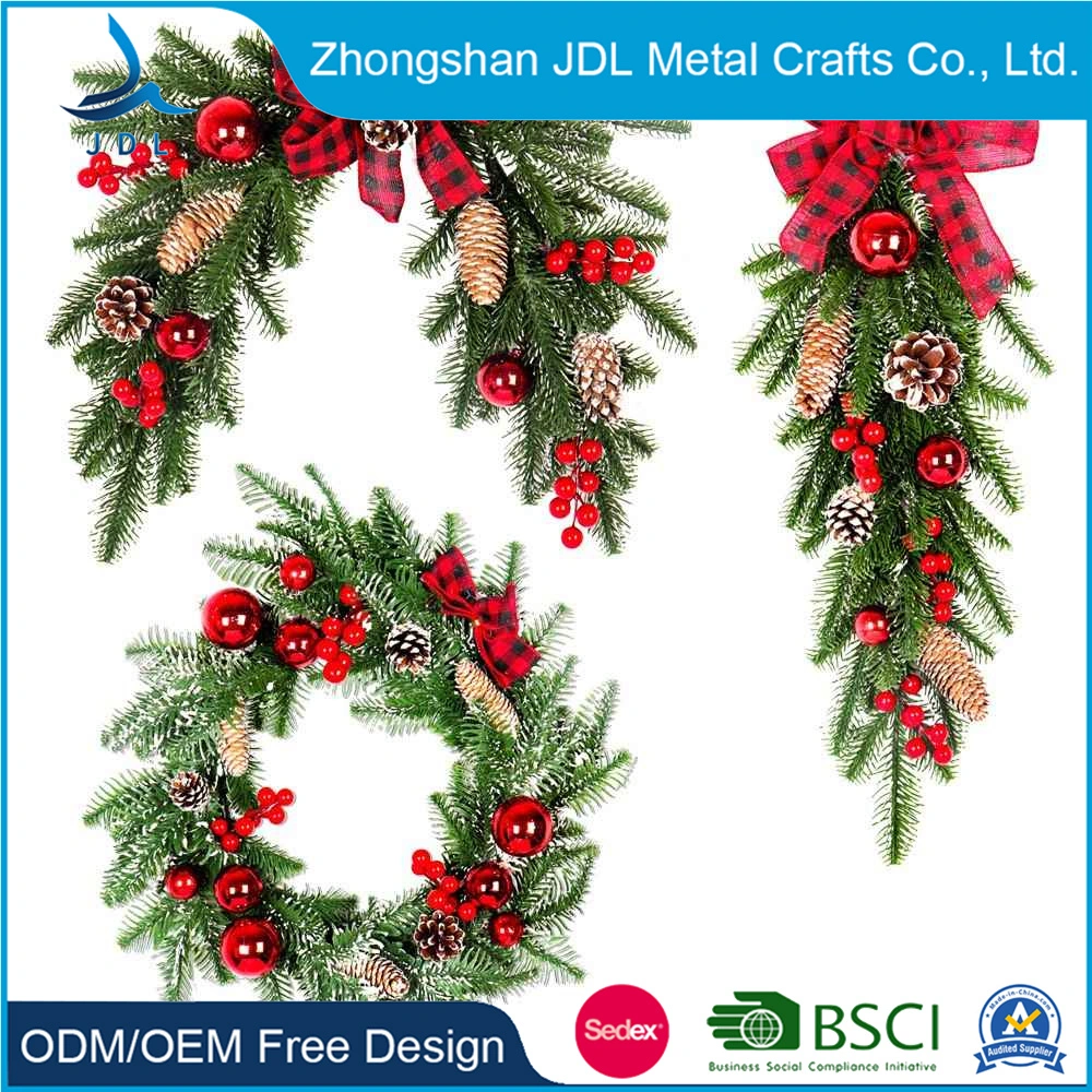 Hot Sale Artificial Christmas Wreath Flocked with Mixed Decorations and Pre-Strung Decorative Flowers & Wreaths Wintry Pine LED String Light Suppliers