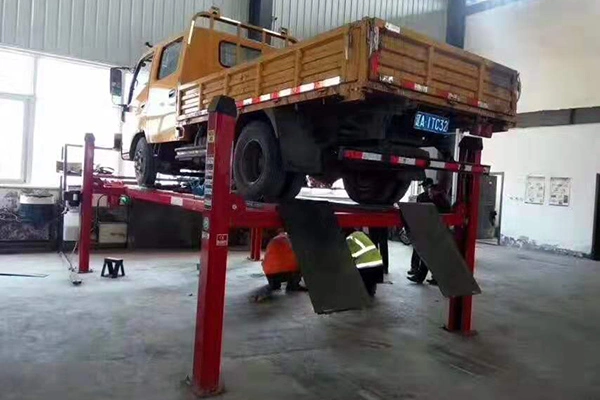 3D Four Wheel Alignment with Car Lift, Tire Changer and Wheel Balancer