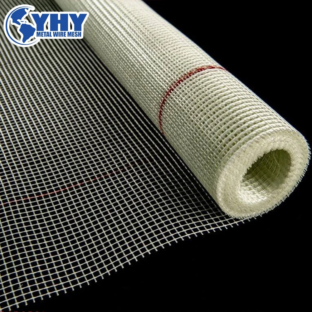 Tissu en maille de fibre de verre étanche pour l'application de matériaux de renforcement
