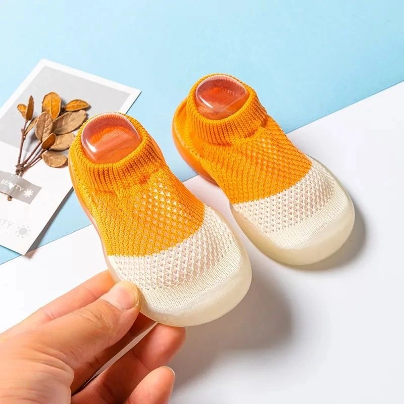 2023 New Design Summer Soft Breathable Shoelace Baby Indoor Sock Shoes Gift Kids Indoor Sandals