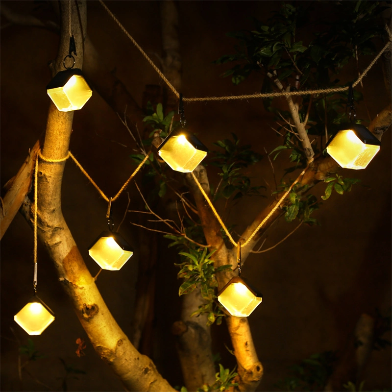 Творческие сад во дворе улицы декоративного освещения на солнечной энергии привели настенный светильник в Саду лампа