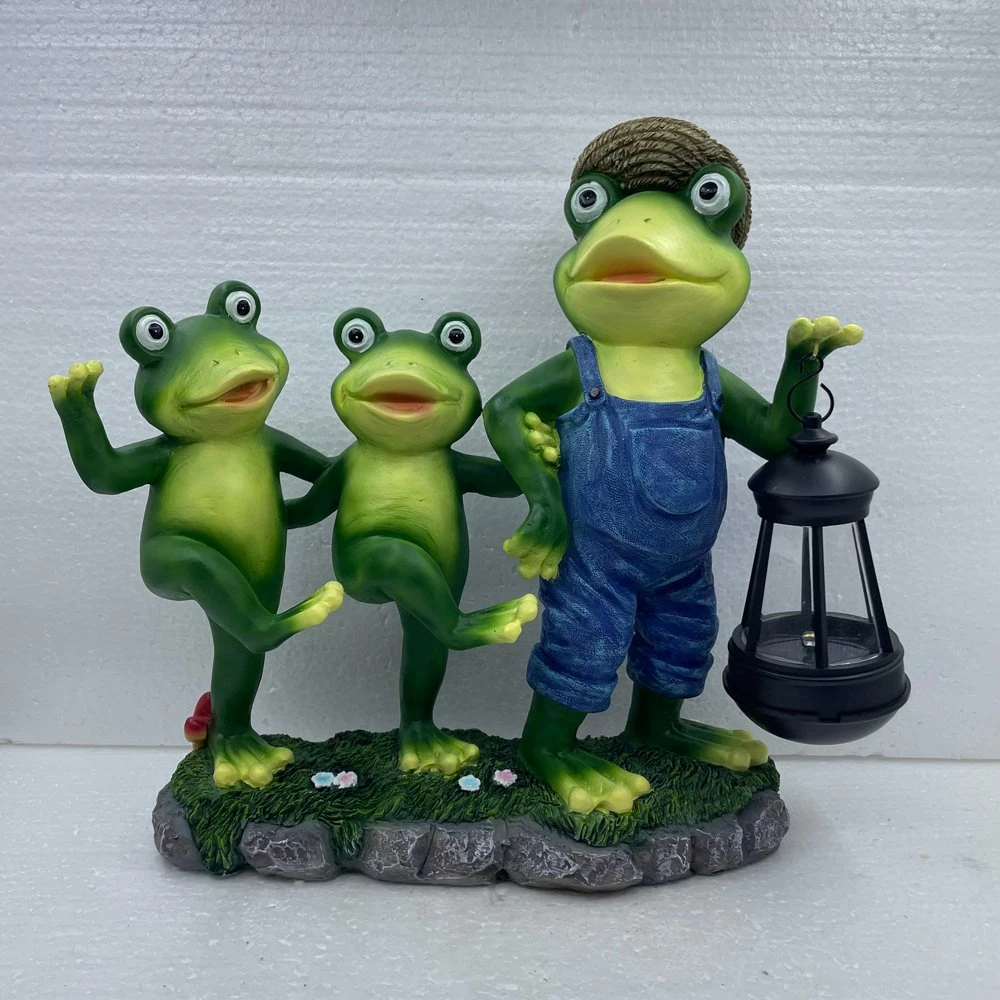 Solar Powered Resin Frog Familie Hängende Laterne Outdoor Akzent Beleuchtung LED-Gartenbeleuchtung