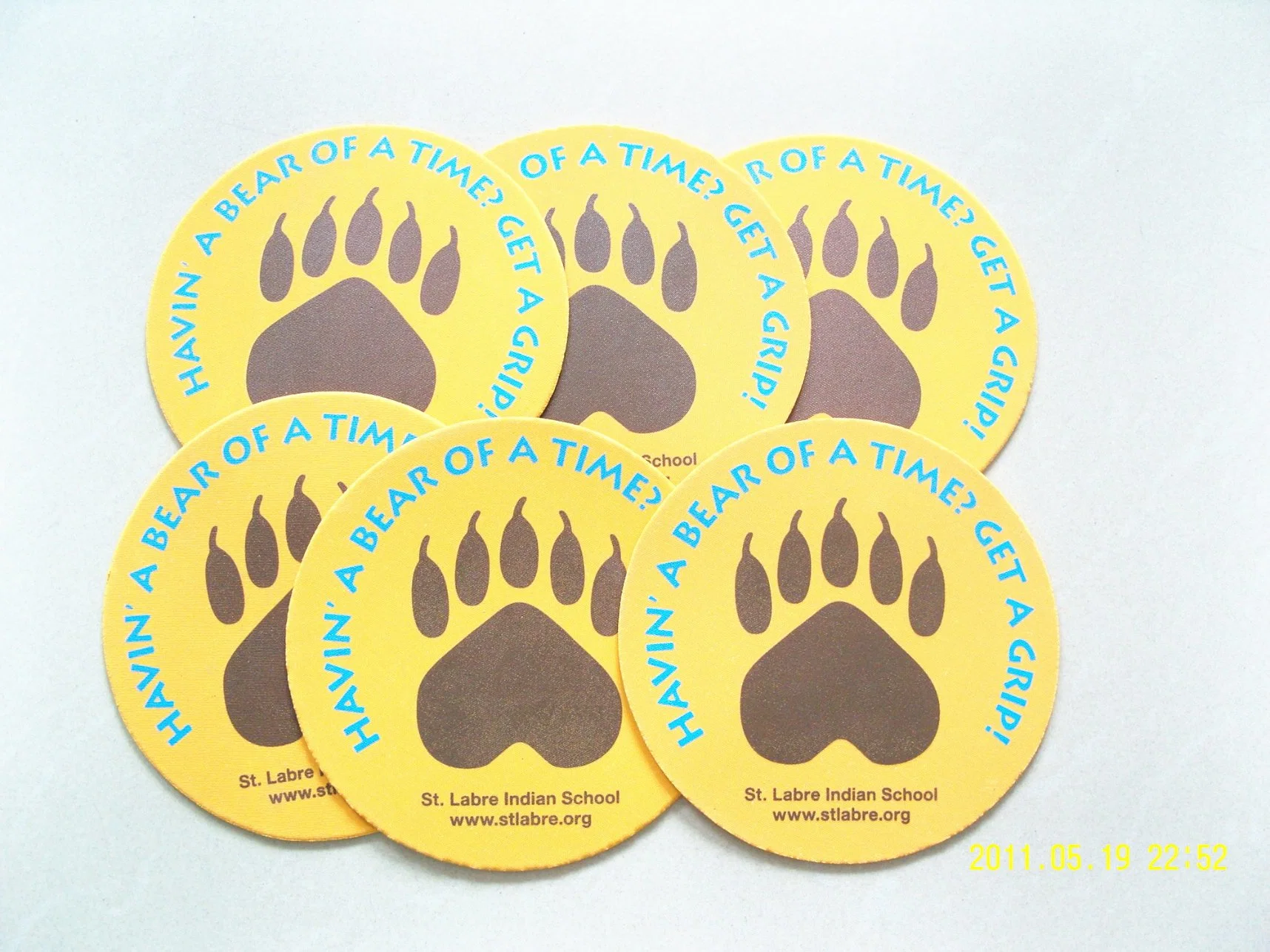 Customized Logo Printing Soft Rubber Fabric Tin Can Lid Soft Opener Silicone Drink Bottle Cover Rubber Jar Opener