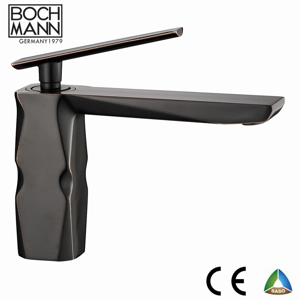 Luxury Design High quality/High cost performance  Golden Color Diamond Shape Long Spout Basin Faucet