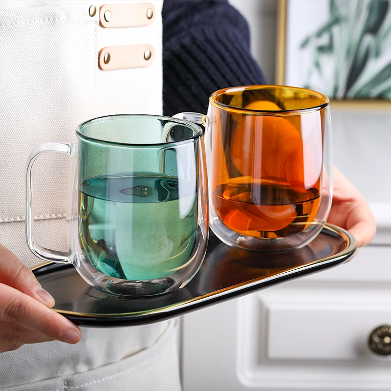 Creative de doble capa de vidrio de borosilicato con coloridos té de la pared de la copa de cristal con empuñadura de taza de café