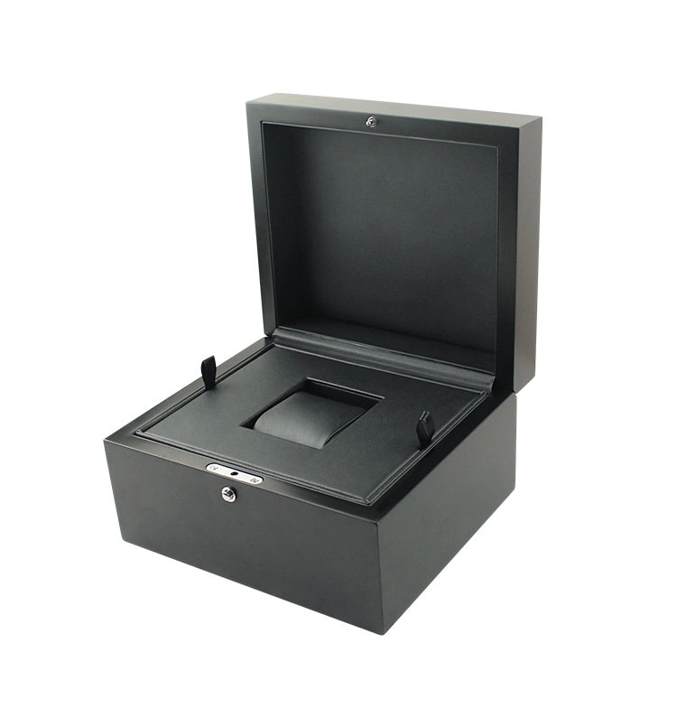 High-End-Luxus Uhrenbox Uhrenbox Schwarz Matt Einstachelung Lackdichte Faserplatte PU-Leder Futter Klavier Lack Farbe Überdruck