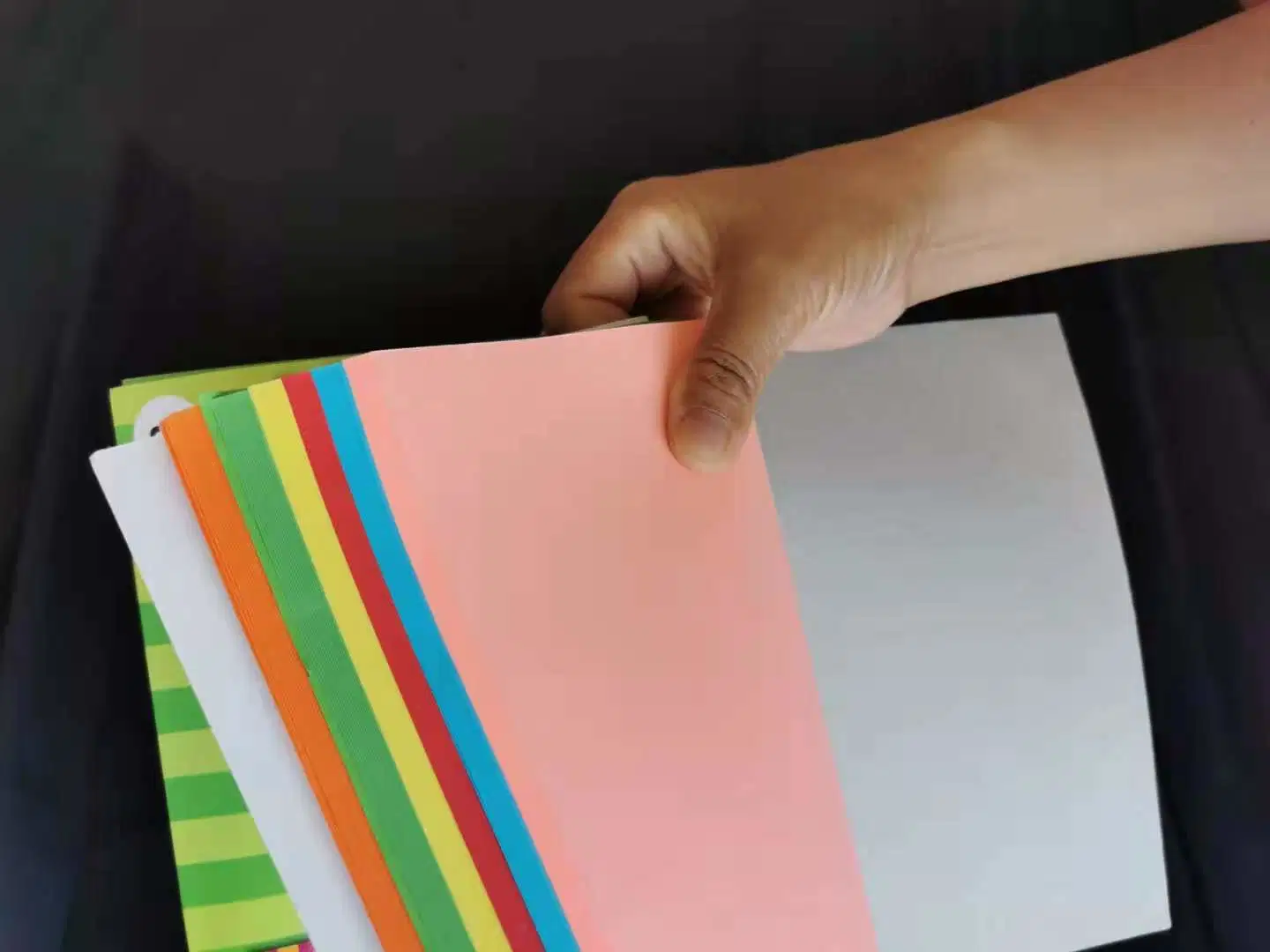 Color Paper for Making Handicraft, Office Documents & Paper Stationery