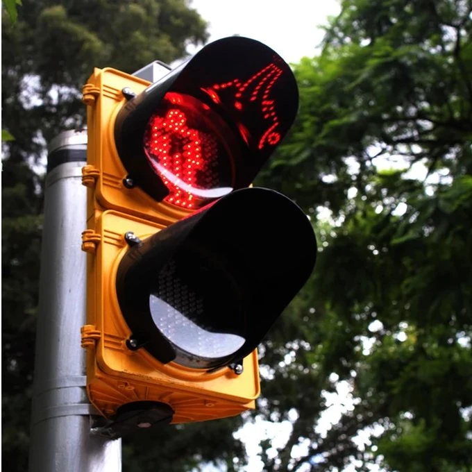 Full Screen Displays LED Power Traffic Lights