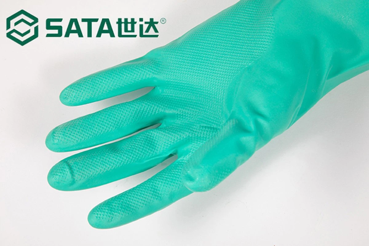 Epi (SATA Groupe d'outils Apex) Poudre verte libre d'huile de la protection des mains industriels étanches industrielle de défense chimique à base de nitrile Gants de travail