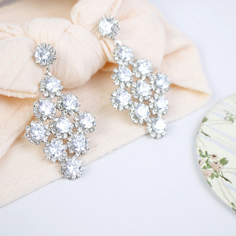 New Design Fashion Crystal Earrings Women Rhinestones Square Shape Earrings Jewelry