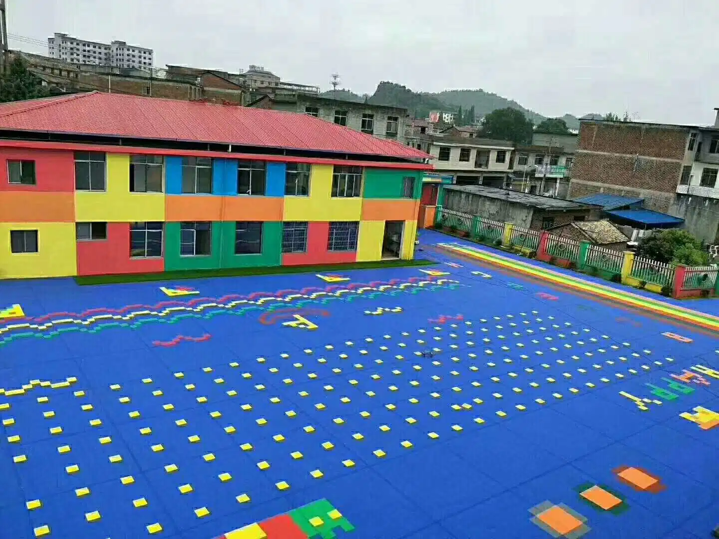 Safety and Environmental Protection PP Interlocking Sport Court Tiles