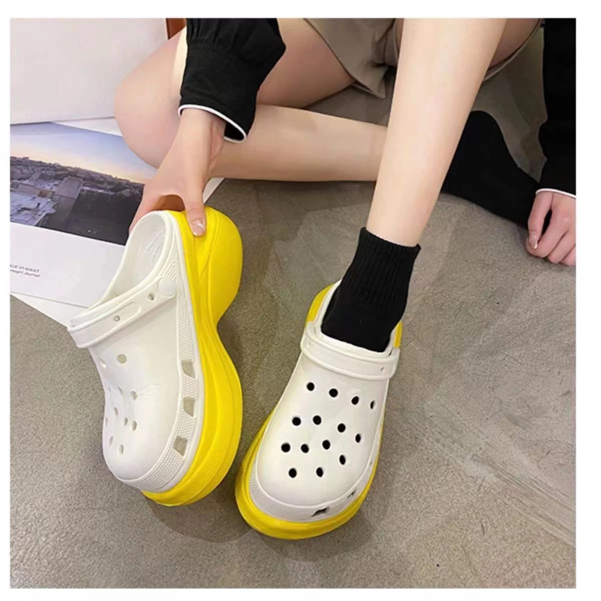 Women&prime; S Summer Slope Heel Sandal Hole Shoes High Heel Solid Color Anti Slip Fashion Thick Sole Slippers